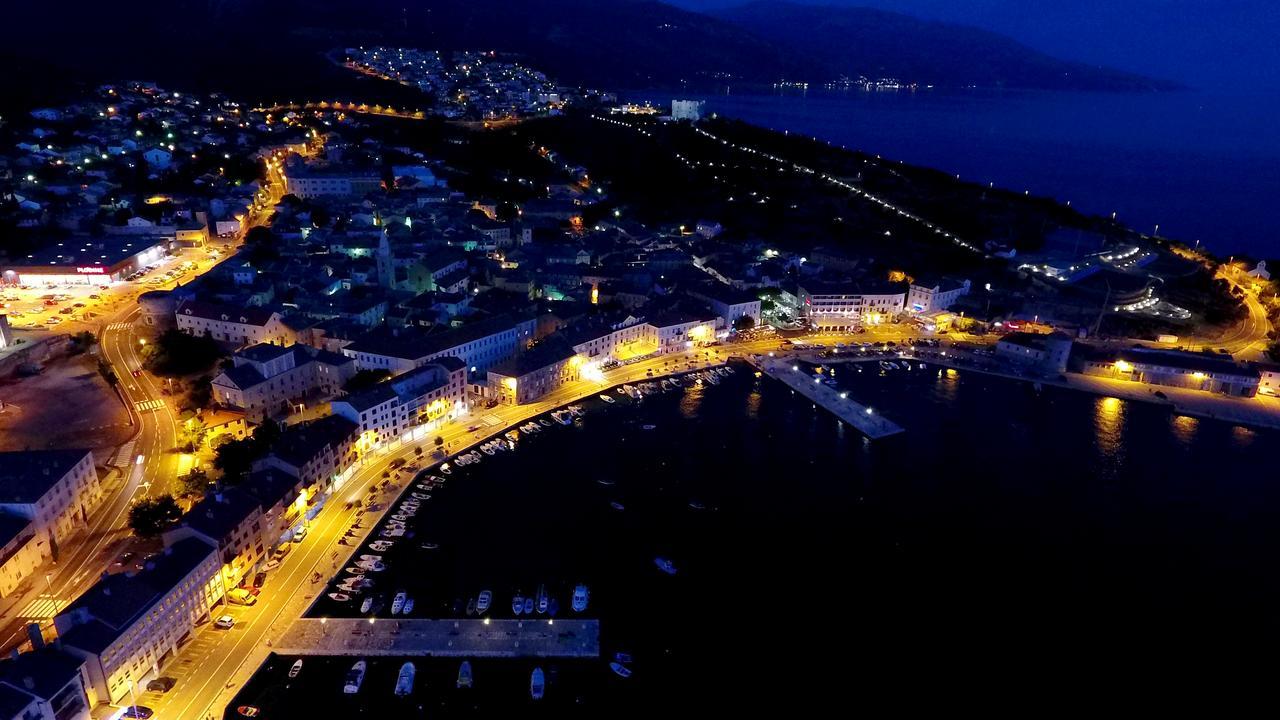 Apartments Antonio Senj  Esterno foto
